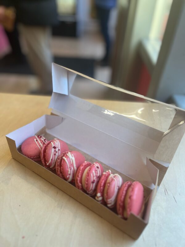 Valentine Macarons - Image 2